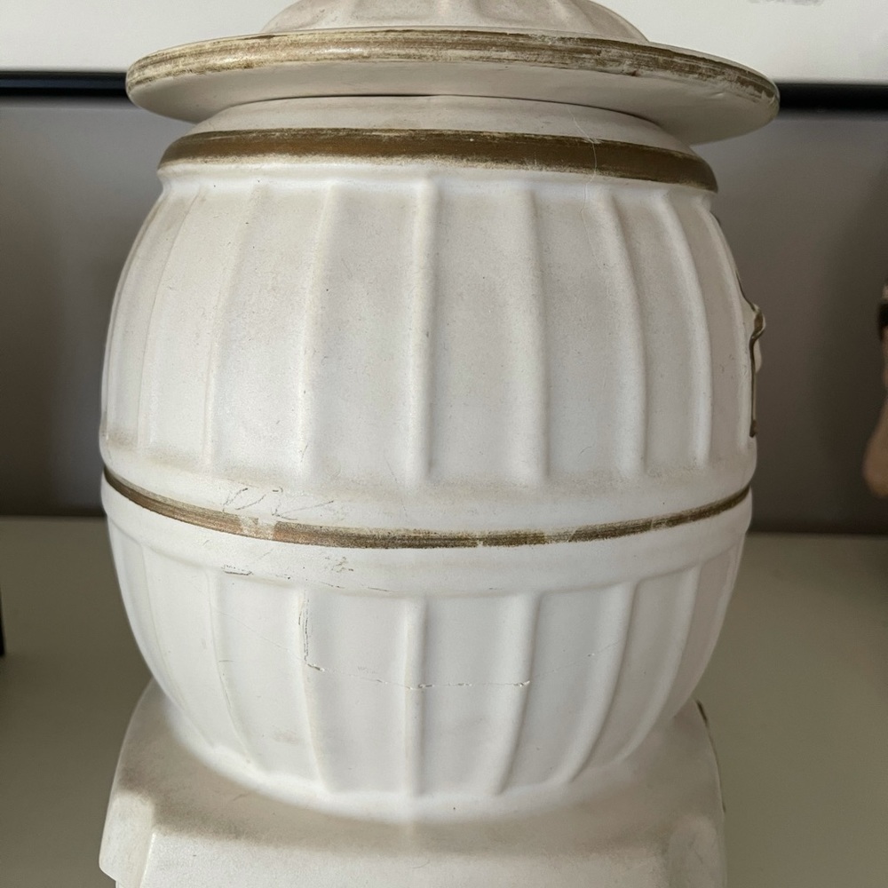 Vintage USA McCoy Cookie Jar - Picture 3 of 4